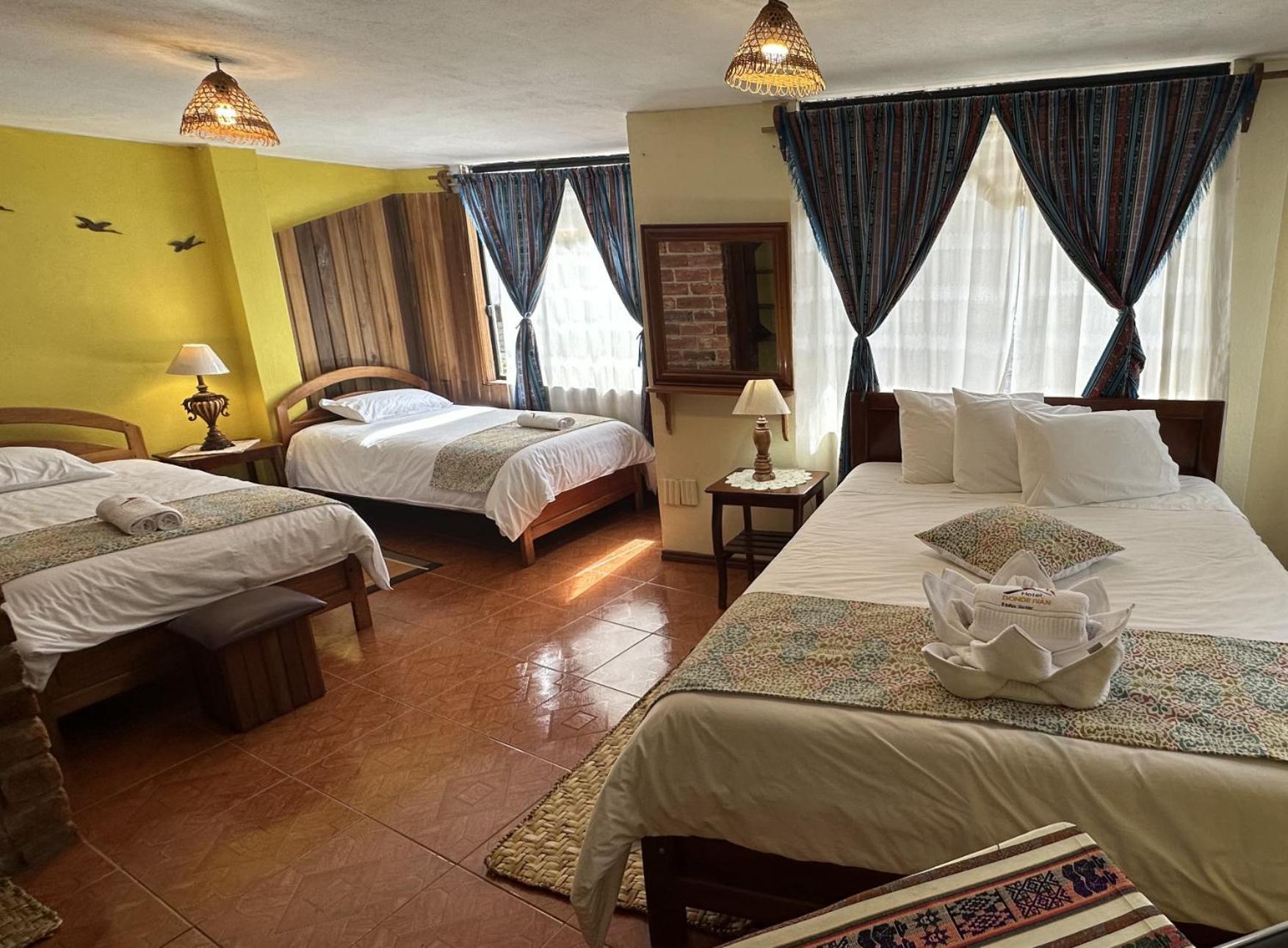 Hotel Donde Ivan バーニョス エクステリア 写真