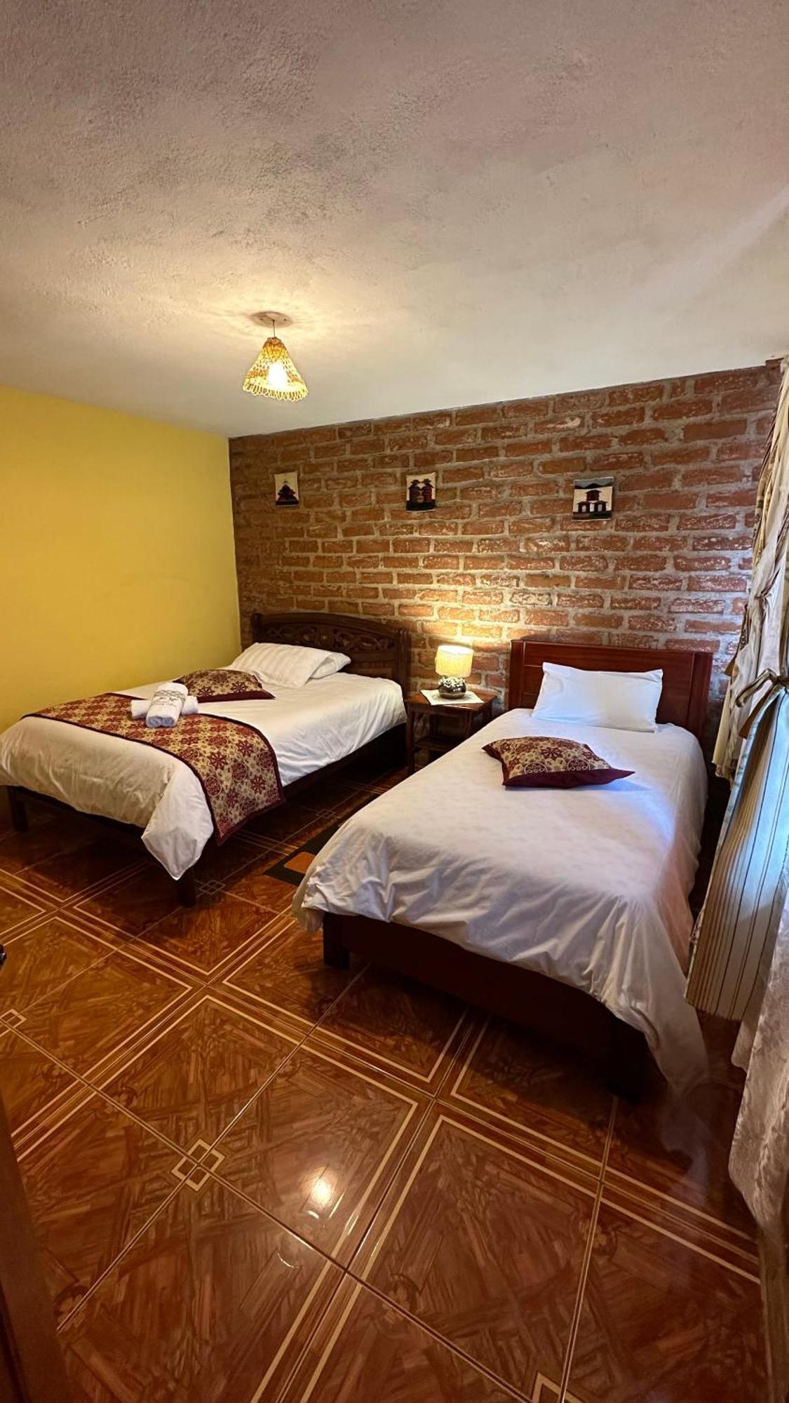 Hotel Donde Ivan バーニョス エクステリア 写真