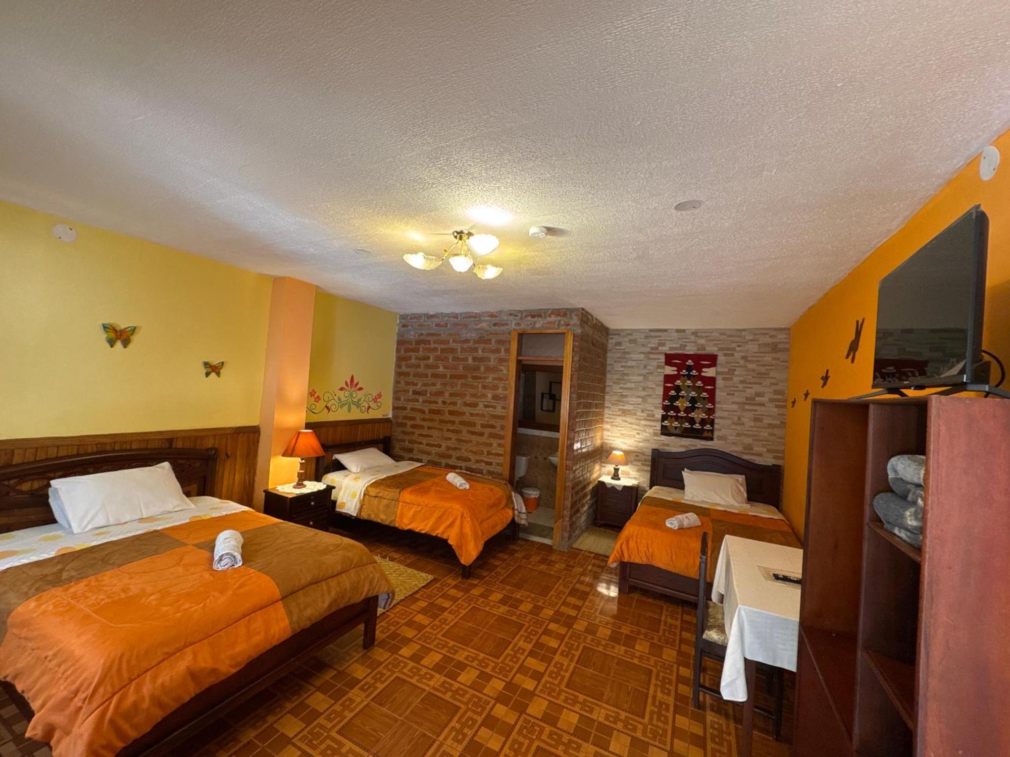 Hotel Donde Ivan バーニョス エクステリア 写真