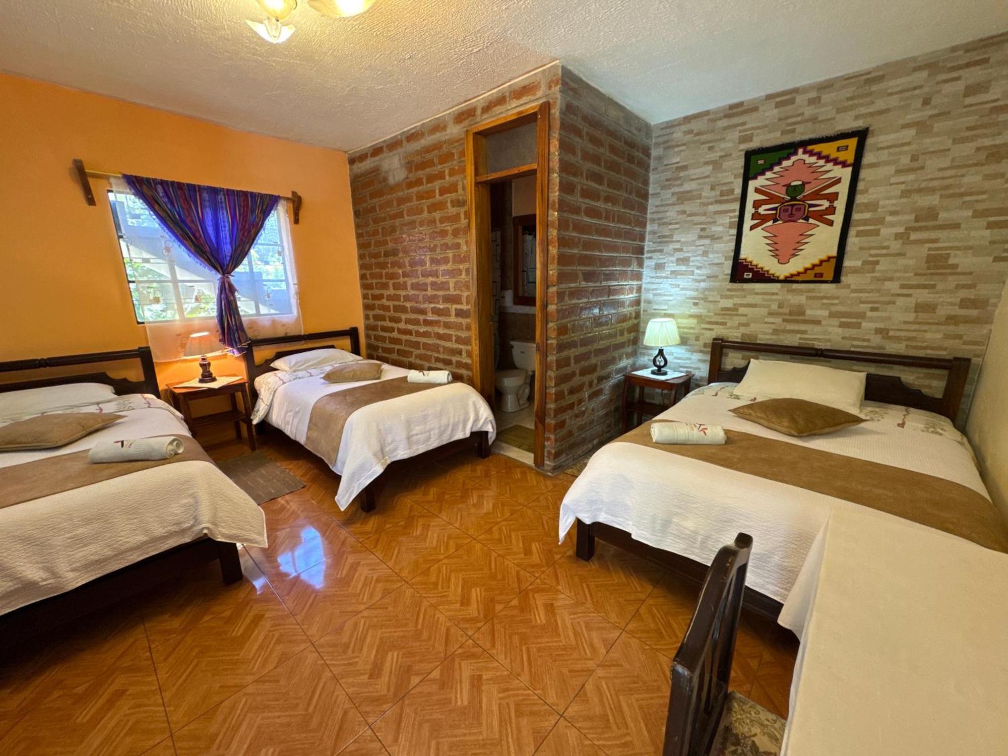 Hotel Donde Ivan バーニョス エクステリア 写真