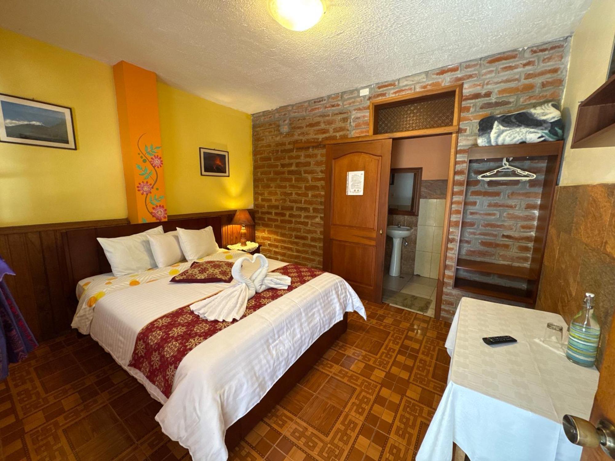 Hotel Donde Ivan バーニョス エクステリア 写真